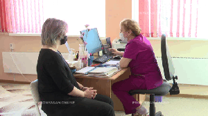 Специалисты Няганской городской детской поликлиники  ведут мониторинг состояния здоровья подростков привитых  против COVID-19