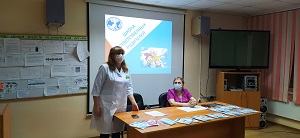 Специалисты Няганской городской детской поликлиники приняли участие в работе Школы приемных родителей.  