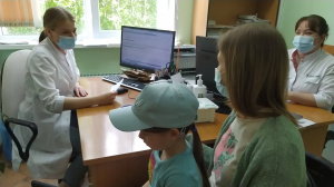 С родителями на прием к врачу