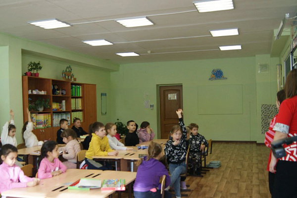 Каникулярное время волонтеры – медики провели с пользой