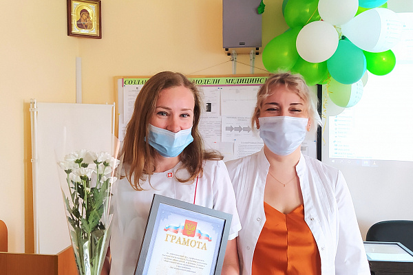 Награды, цветы, аплодисменты!! Чествование лучших сотрудников Няганской  городской детской поликлиники
