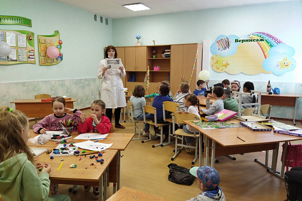 Специалисты Няганской городской детской поликлиники активно проводят уроки здоровья