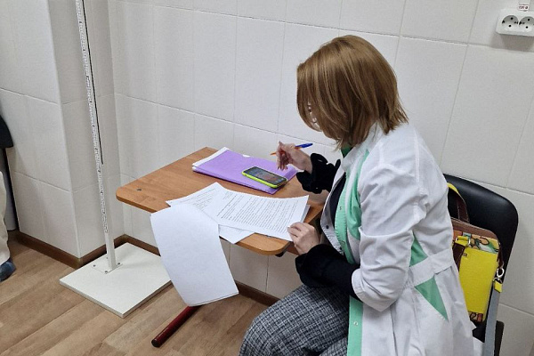 Школьная медицина Нягани прошла проверку
