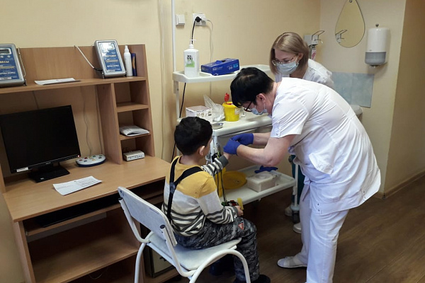 Специалисты Няганской городской детской поликлиники провели очередную акцию «Узнай свой уровень сахара в крови»
